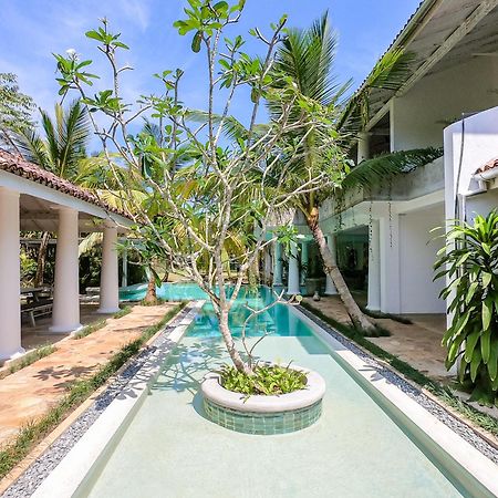 Good Story At Nirbana Island Bed & Breakfast Ahangama Exterior photo