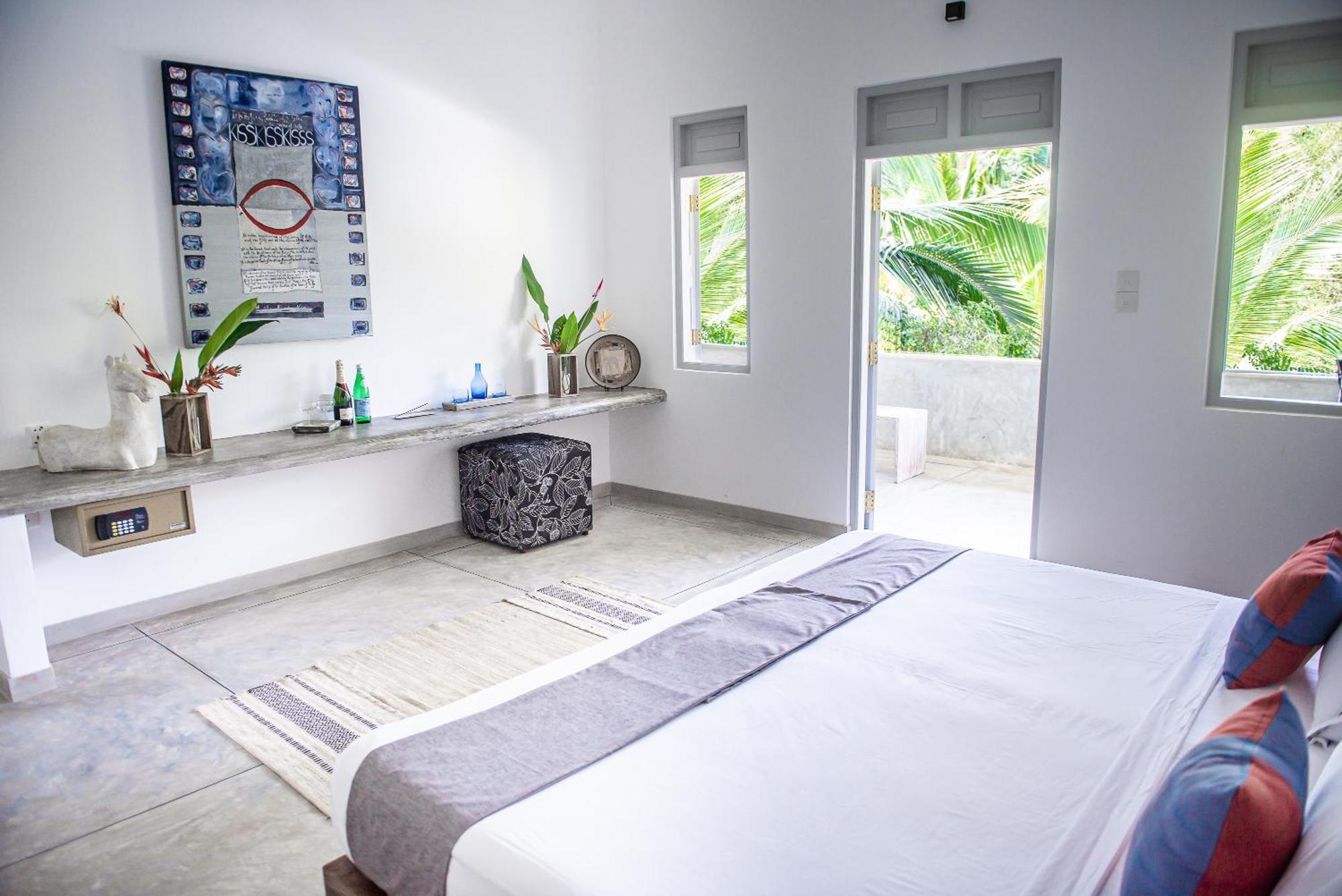 Good Story At Nirbana Island Bed & Breakfast Ahangama Exterior photo